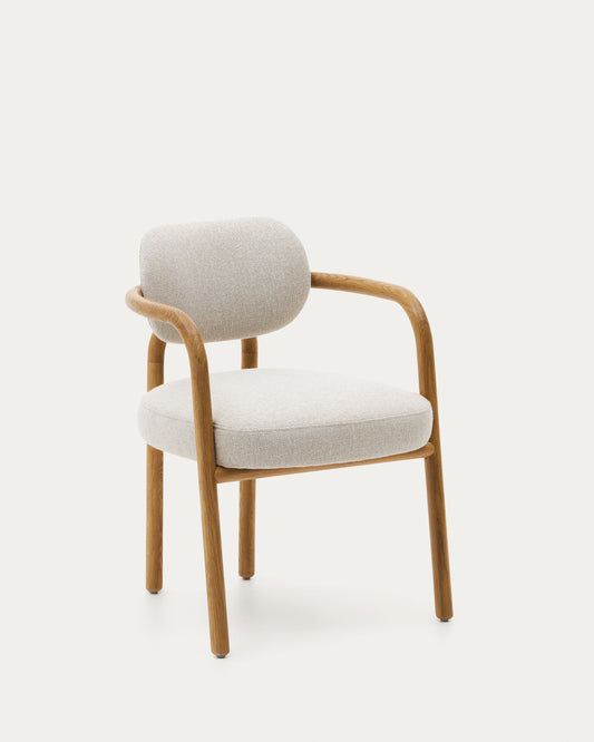 Chaise Melqui beige en bois de chêne avec finition naturelle