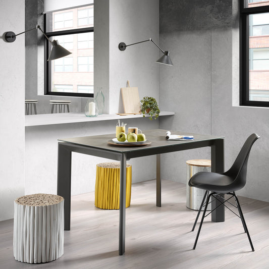 Table extensible Axis grès cérame Vulcano Cendrée et pieds acier anthracite 140(200)cm