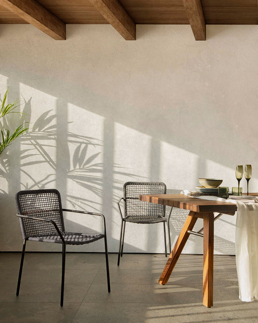 Chaise Ellen en corde noire et acier galvanisé