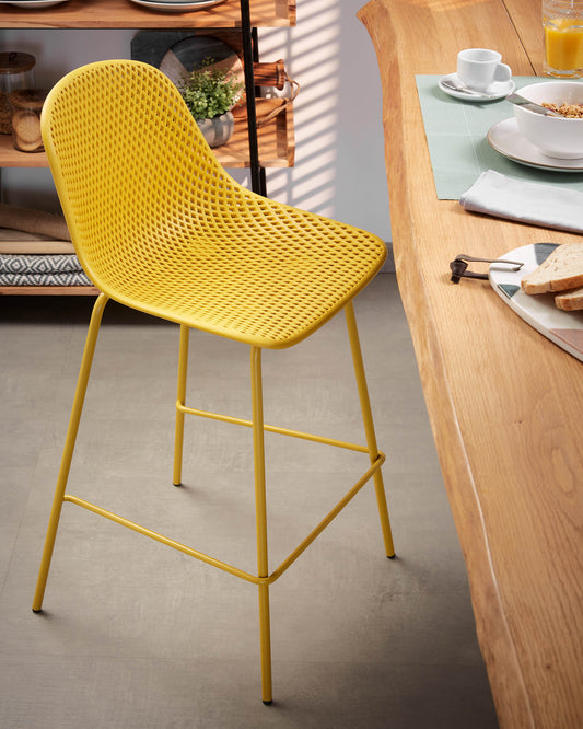 Tabouret extérieur Quinby jaune hauteur 65 cm