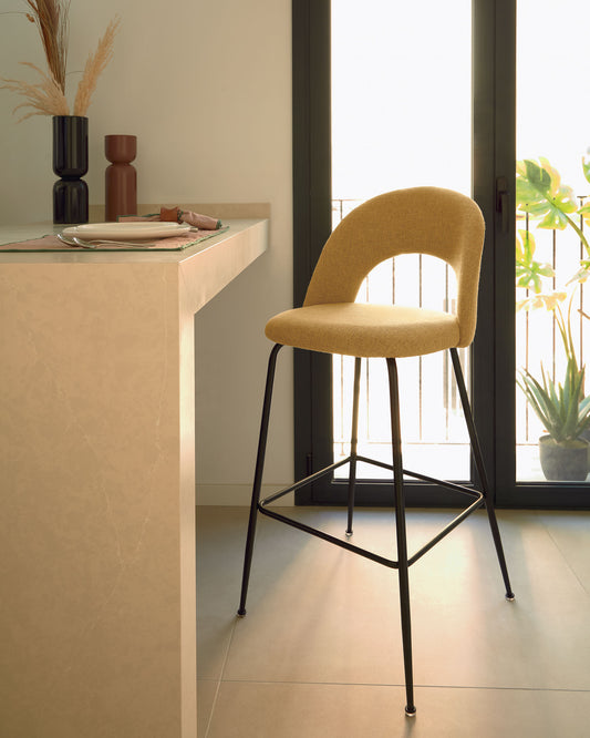 Tabouret Mahalia moutarde hauteur 63 cm FSC 100%