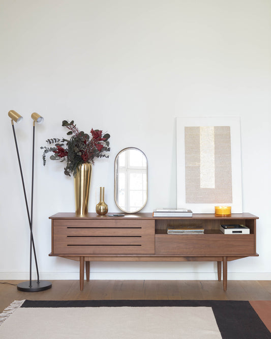 Lampadaire Clemence en métal noir et abat-jour finition dorée