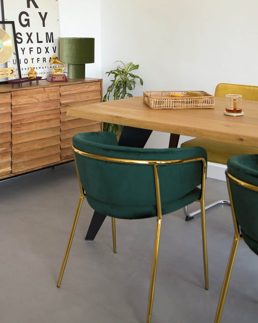 Table Koda placage de chêne avec finition naturelle et pieds en acier noir 180 x 100 cm