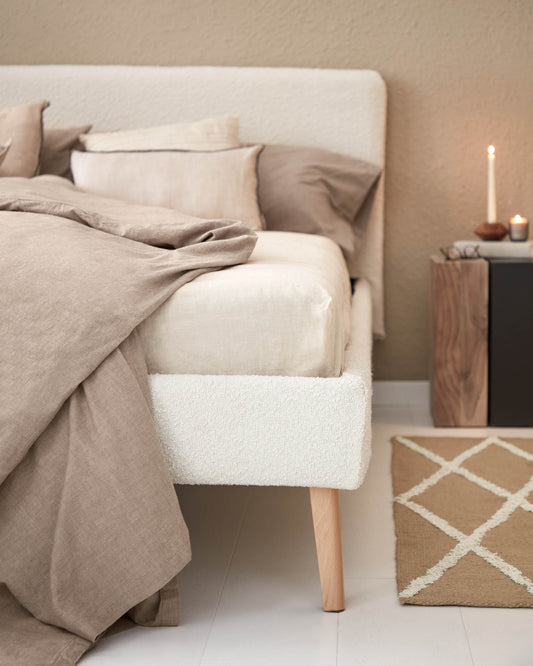 Housse pour lit Dyla en bouclette blanche pour matelas de 160 x 200 cm