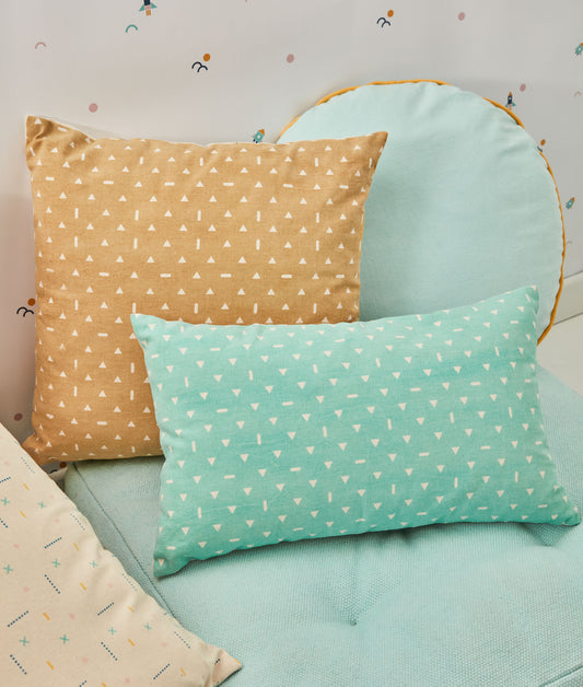 Housse de coussin Zale 100% coton turquoise à triangles blancs 30 x 50 cm