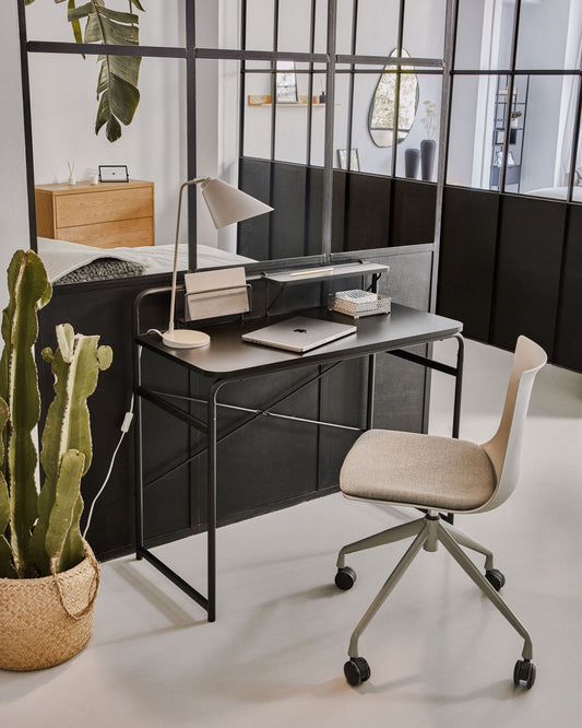 Table Foreman en mélamine finition noire et pieds en acier noir 98 x 46 cm