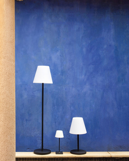 Lampe de table d'extérieur Aluney avec finition noire
