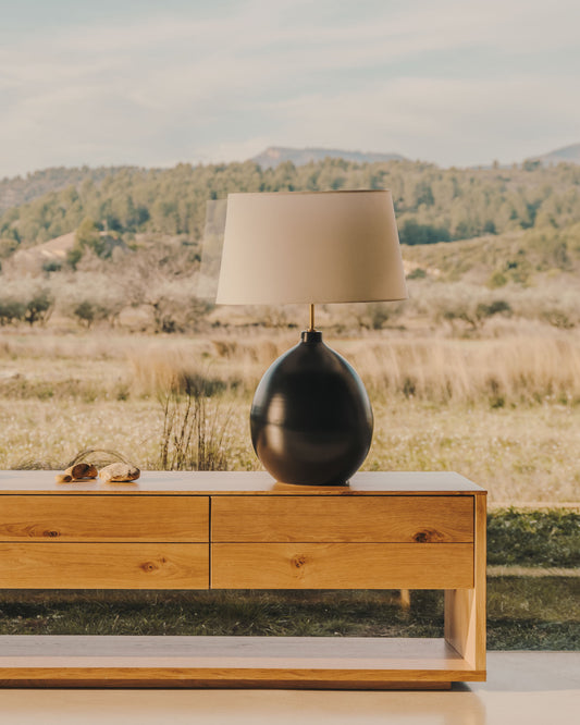 Lampe de table Foixa en métal avec finition noire