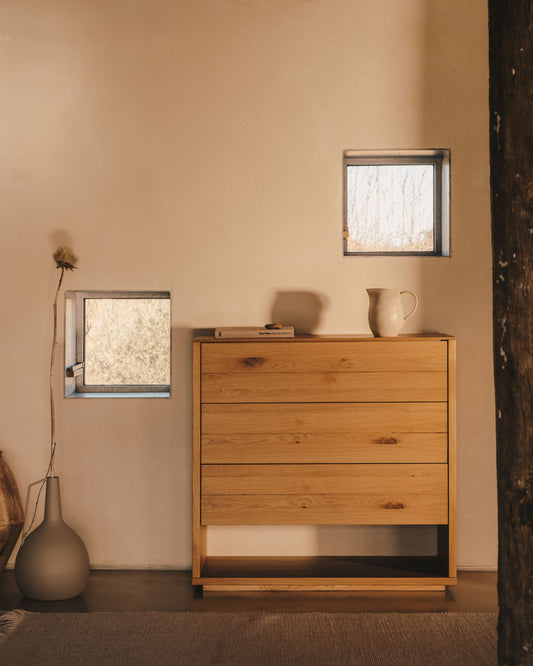 Commode Alguema 3 tiroirs en placage de chêne finition naturelle 100 x 97 cm