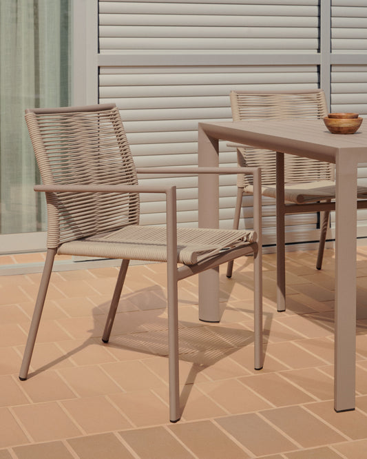 Chaise empilable d’extérieur Culip en corde et aluminium taupe
