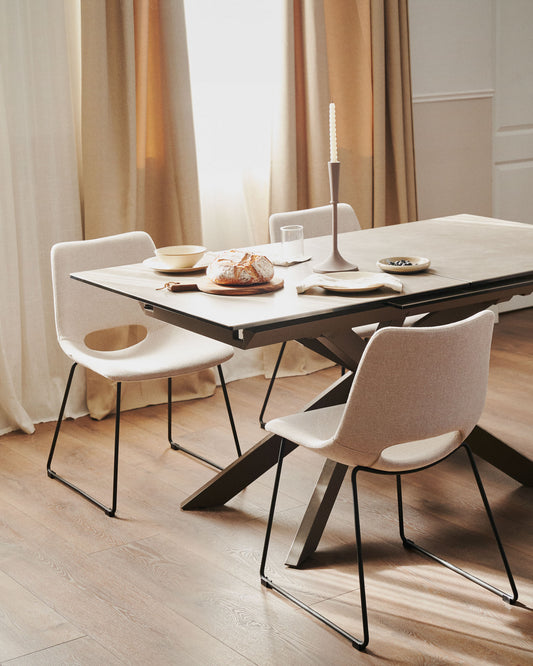 Table extensible Atminda en grès cérame et pieds en acier finition grise 160(210)x90 cm