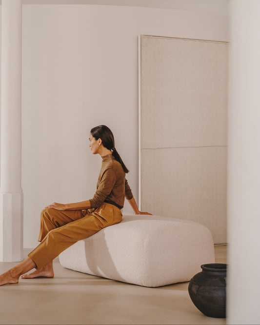 Repose-pieds Martina en chenille couleur écrue 123 x 85 cm