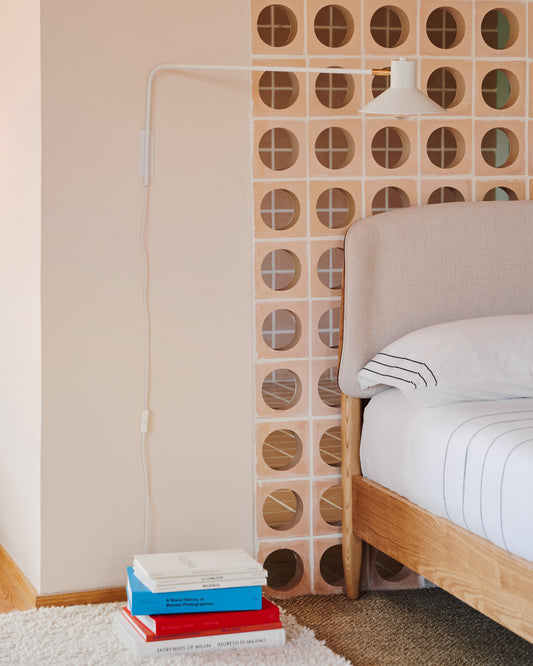 Applique Aria en acier avec finition blanche