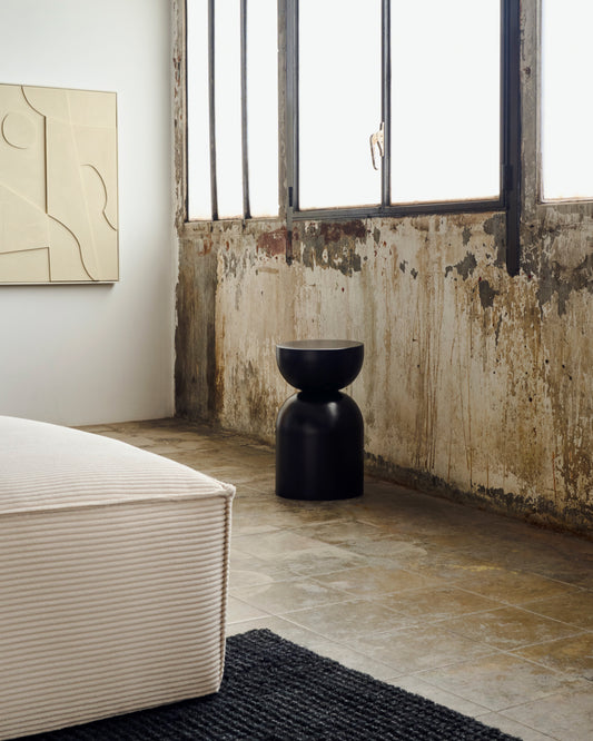 Table d'appoint Rachell en métal avec finition noire brillante Ø 30 cm