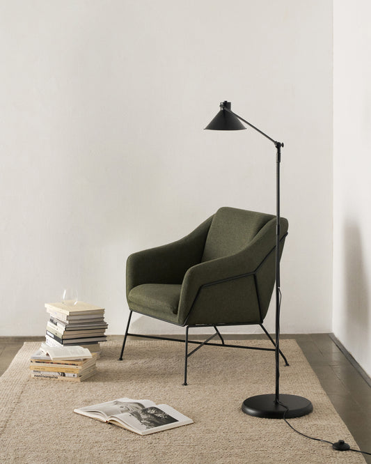 Fauteuil Brida vert et pieds en acier avec finition noire