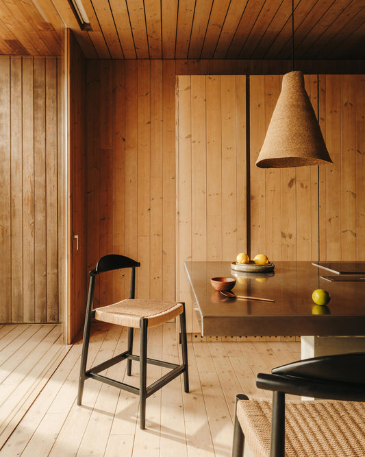 Tabouret Nina en acacia, finition noire et corde beige, hauteur 62 cm FSC 100 %