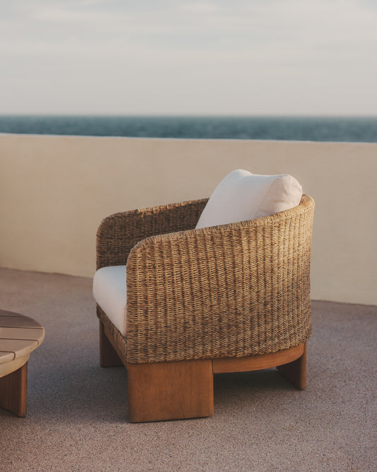 Fauteuil Xoriguer en rotin synthétique et bois d’eucalyptus FSC 100 %