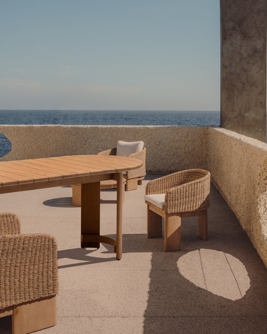 Table Xoriguer en bois d’eucalyptus 280 x 110 cm FSC 100 %