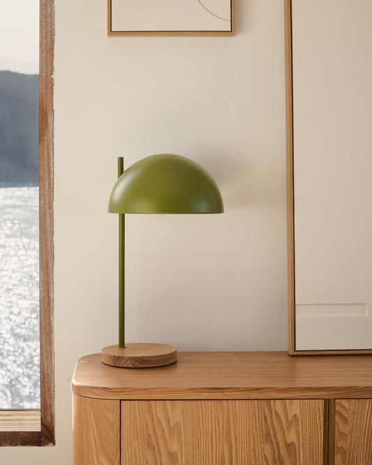 Lampe de table Catlar en bois de frêne et métal avec finition verte