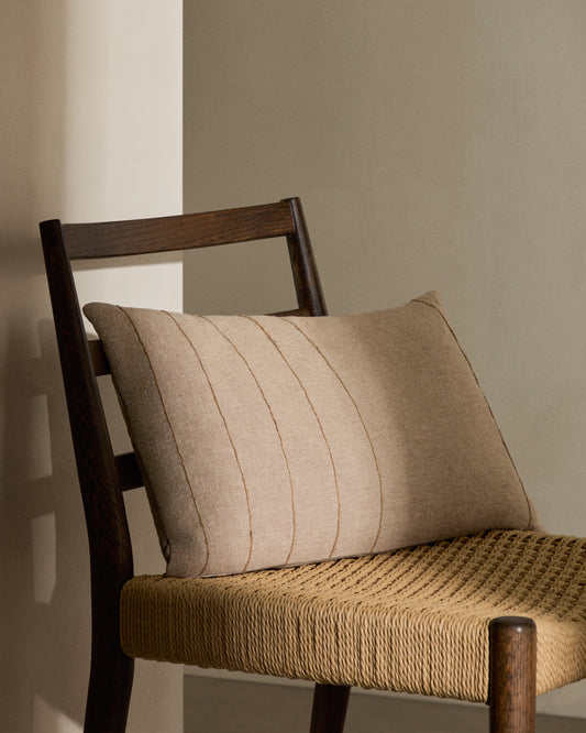 Housse de coussin Sayema en coton beige avec broderie en jute naturel 30 x 50 cm