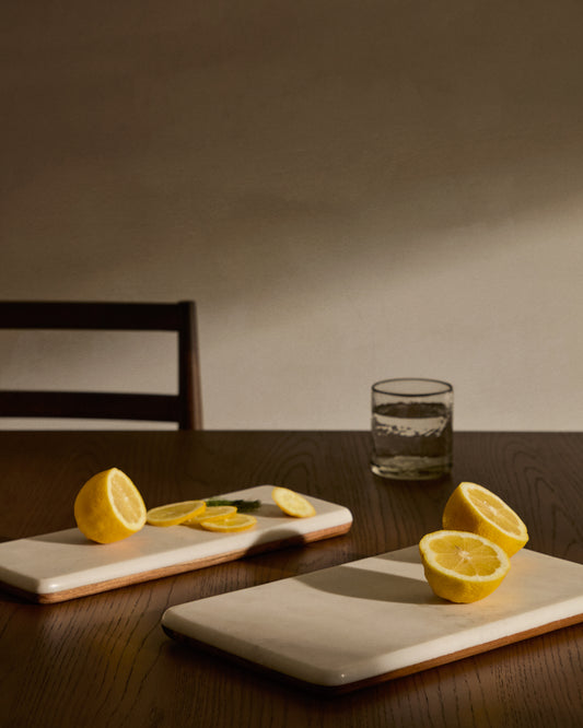 Grande planche de service Senna en bois d'acacia