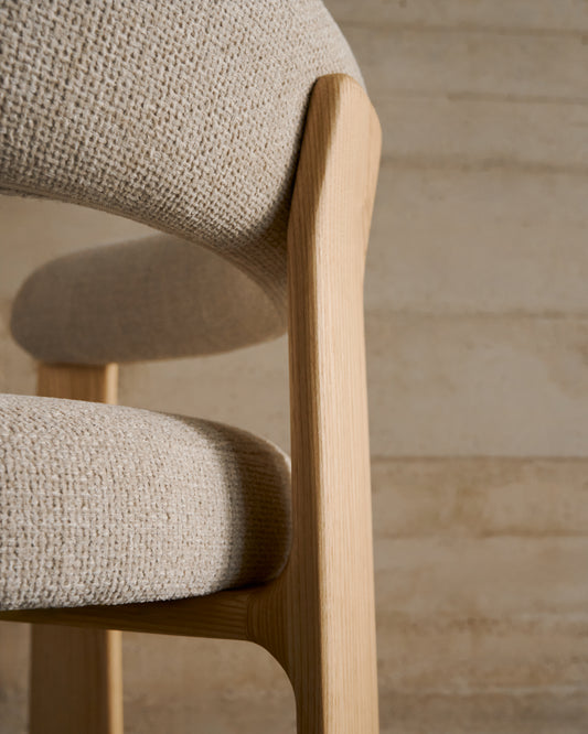 Granite 3-legged chair in beige chenille and solid ash wood in a natural tone finish FSC 100%