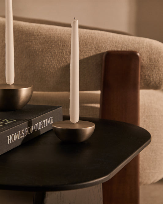 Petit chandelier Quira en acier inoxydable argenté.