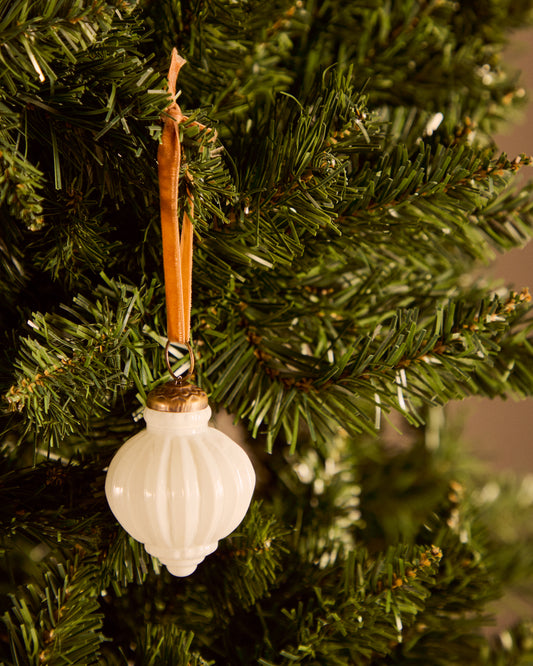 Set de 4 boules de Noël Irlo en verre recyclé blanc Ø 8 cm