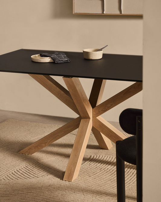 Table Argo en verre noir mat et pieds en acier effet bois 160 x 90 cm