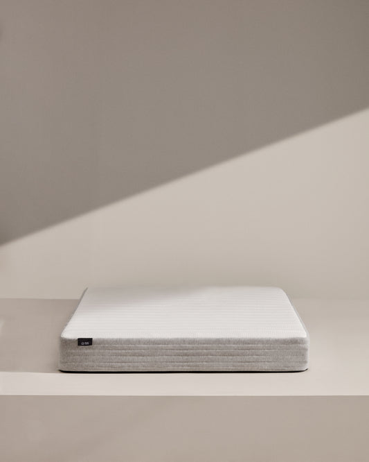 Matelas Juno à ressorts ensachés 135 x 190 cm