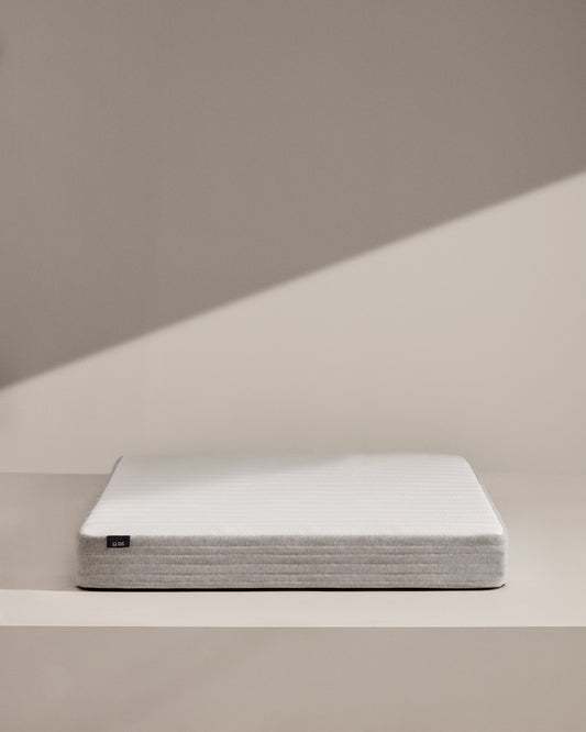 Matelas Juno à ressorts ensachés 150 x 190 cm