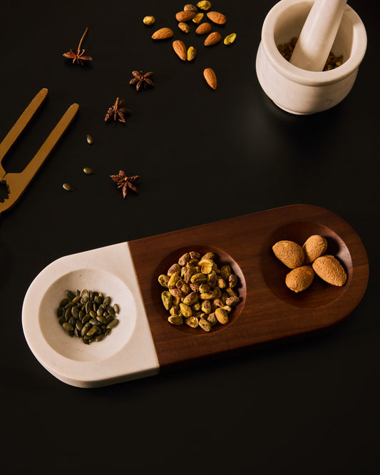 Coupelle à apéritif Tori en bois d’acacia et marbre blanc FSC 100%