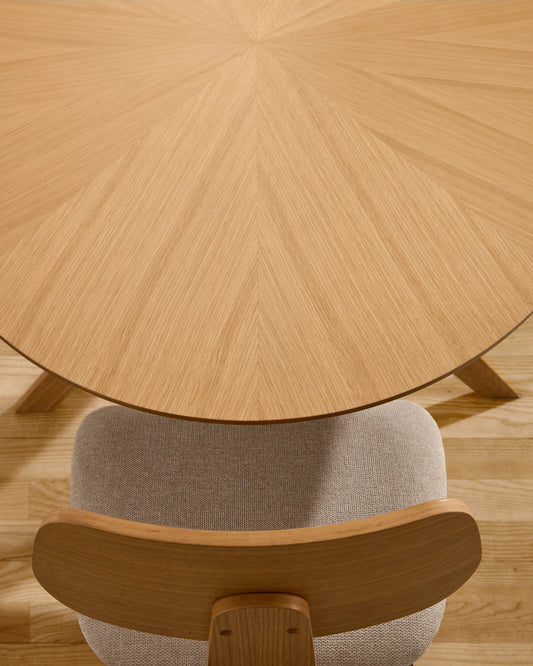 Table Naanim en placage de chêne 180 x 110 cm