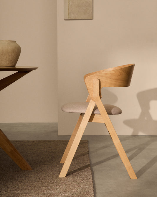 Chaise Godia en placage de frêne finition naturelle et tissu chenille beige