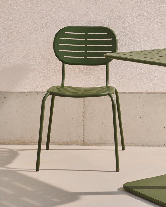 Chaise d’extérieur empilable Brai en acier galvanisé vert