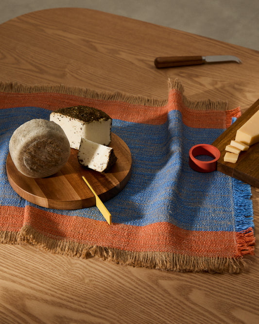 Plateau de service Zairin en bois d’acacia et métal jaune FSC 100 %