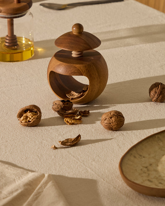 Casse-noix Nukha en bois d'acacia FSC 100 %