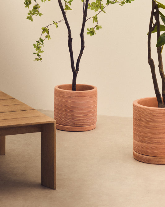 Karlina set of 2 terracotta plant pots with dishes, Ø 33 cm / Ø 24 cm