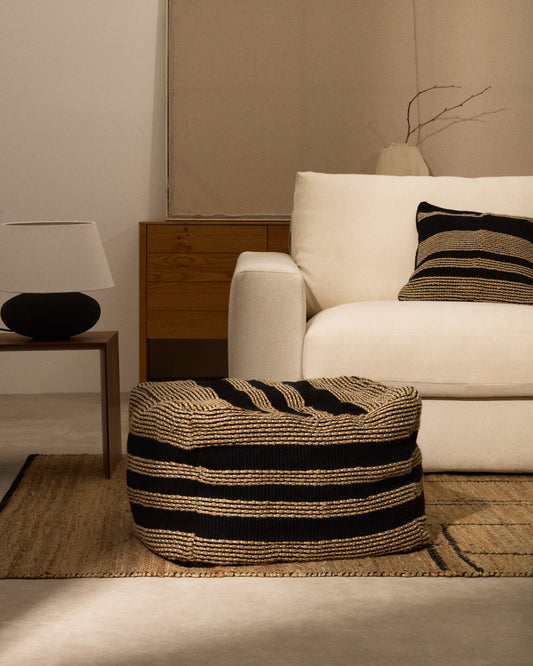 Pouf Aylin en coton et broderie en jute beige et noir 60 x 60 cm