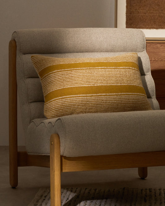 Housse de coussin Uciel en coton et broderie en jute moutarde et beige 40 x 60 cm