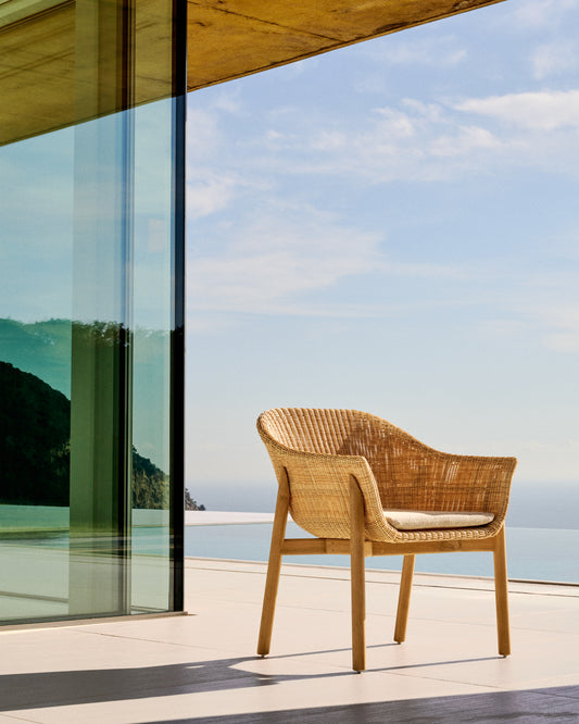 Chaise Galea en bois de teck et rotin synthétique FSC 100 %