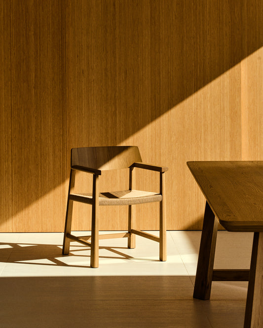 Chaise Idun en bois de chêne avec finition ton naturel FSC Mix Credit et assise en corde