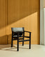 Chaise Jan en fibres de cuir recyclé noir et bois de frêne avec finition noire FSC 100 %