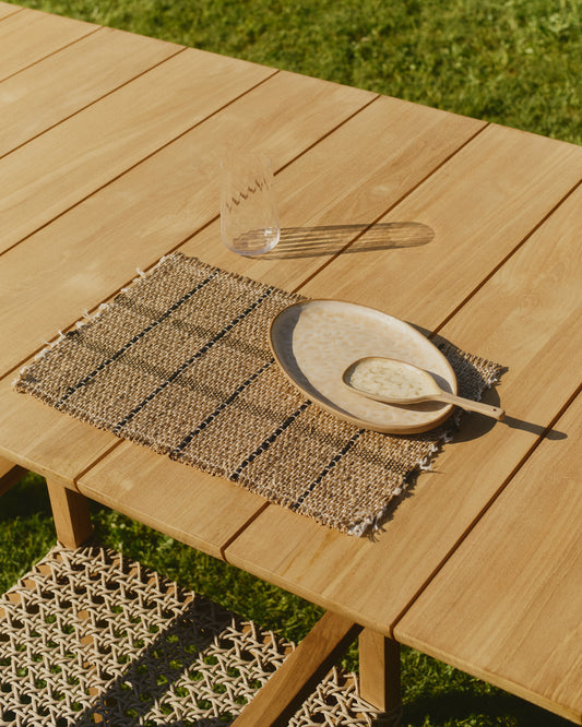 Set Uya de 2 pièces individuelles en fibres naturelles avec finition naturelle et noire  33,5 x 49 cm