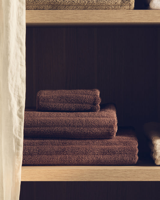 Essuie-mains Navira 100 % coton marron foncé 30 x 50 cm