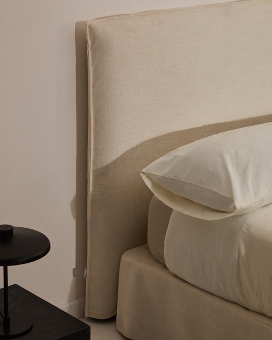 Housse pour tête de lit Jaira en chenille blanche pour lit de 150 cm