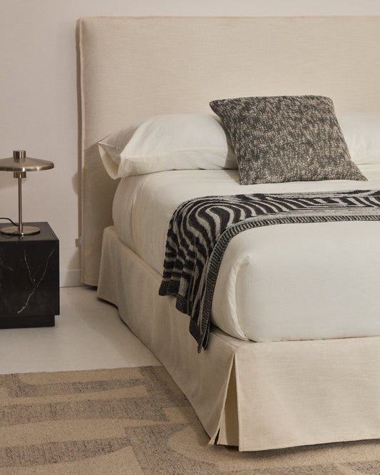 Housse pour base de lit Jaira en chenille blanche 150 x 190 cm