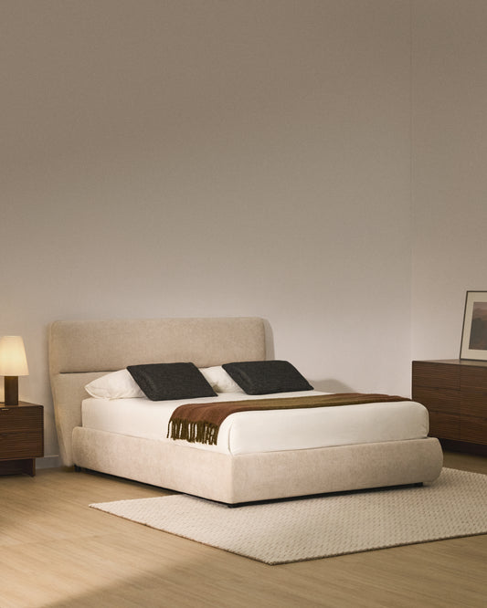 Lit déhoussable Dafra en chenille beige avec coffre relevable pour matelas de 180 x 200 cm