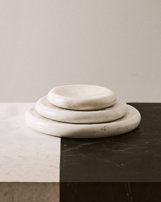 Plateau Obena en marbre blanc Ø 15 cm
