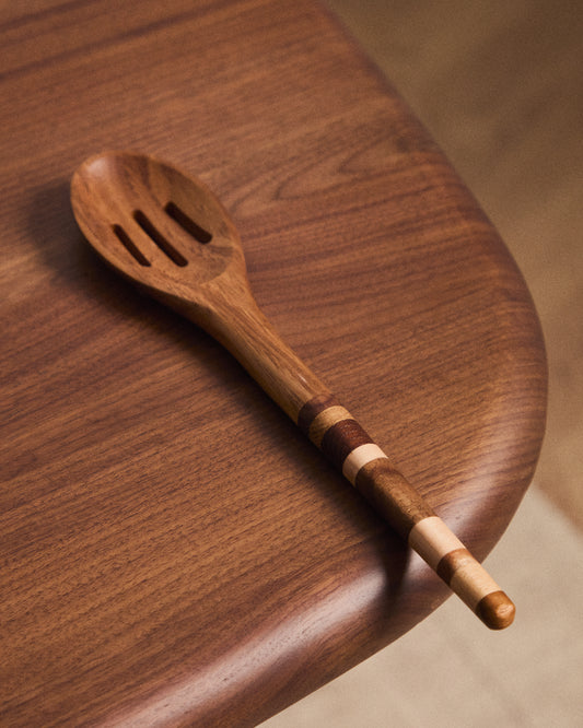 Ustensile de cuisine Nover en bois d’acacia FSC 100 %